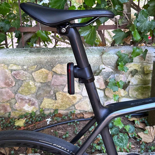 Trek Emonda SL6- Garmin Varia | Bryton Gardia | Magene L508 | Wahoo Trackr Radar Halter / Mount