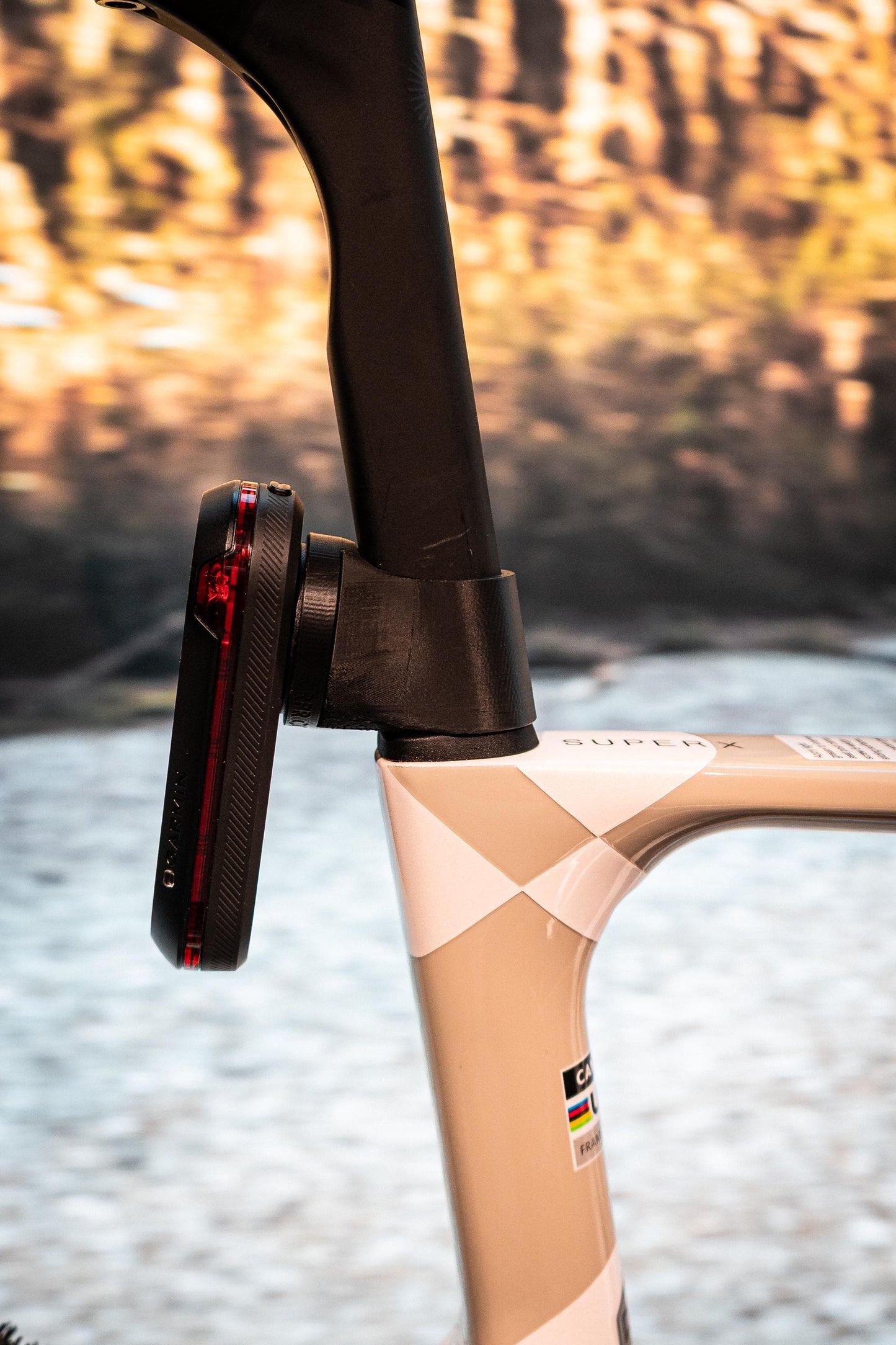 Cannondale SuperX - Garmin Varia | Bryton Gardia | Magene L508 | Wahoo Trackr Radar Halter / Mount