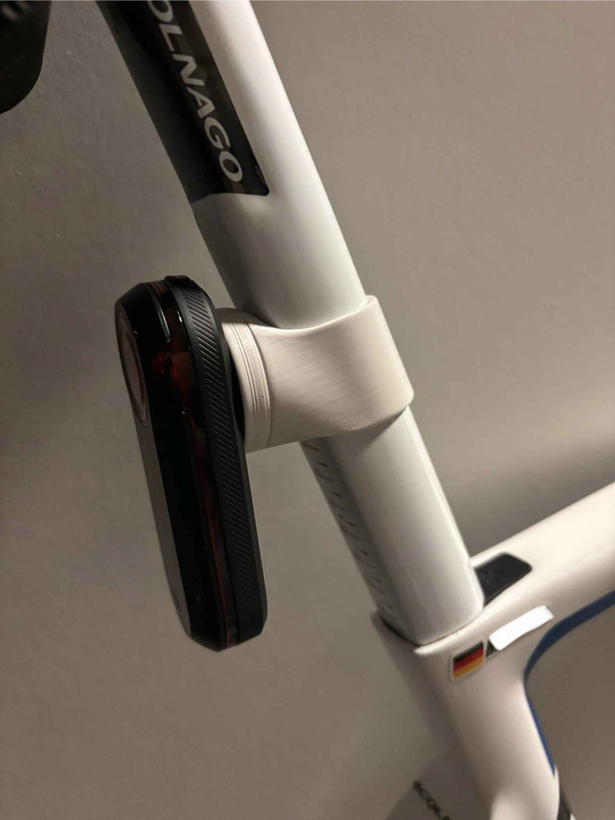 Colnago V3  - Garmin Varia | Bryton Gardia | Magene L508 | Wahoo Trackr | iGPSPORT Radar Halter / Mount