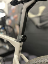 BMC Kaius 01 - Garmin Varia | Bryton Gardia | Magene L508 | Wahoo Trackr | iGPSPORT Radar Halter / Mount